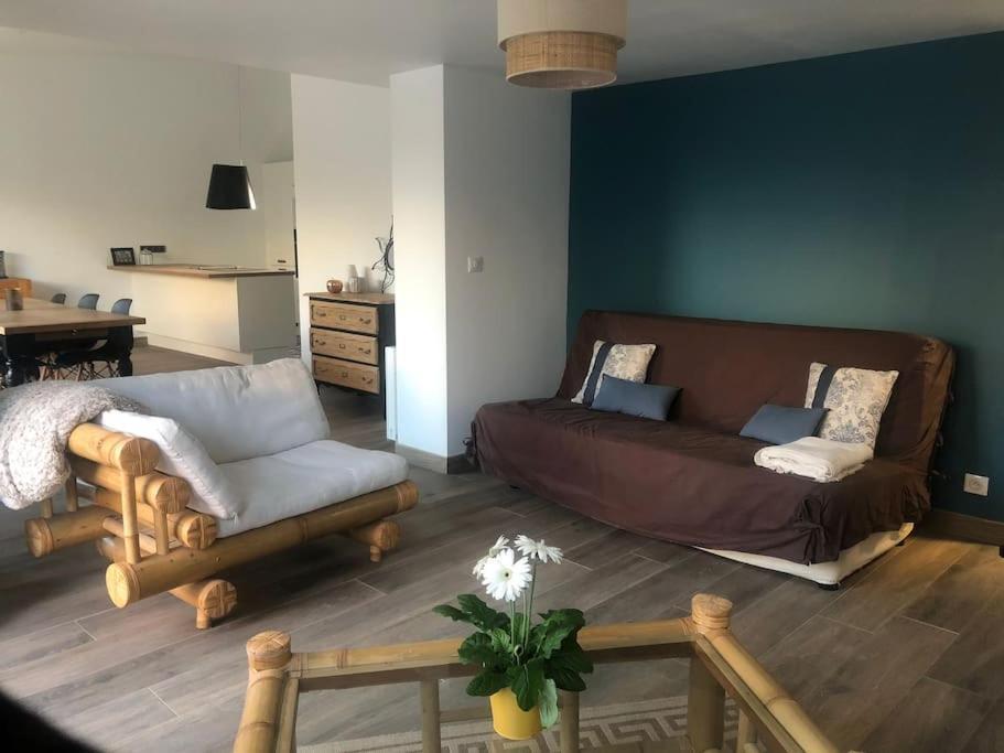 Logement De Plain-Pied Avec Jardin, Terrasse Gurgy Ngoại thất bức ảnh
